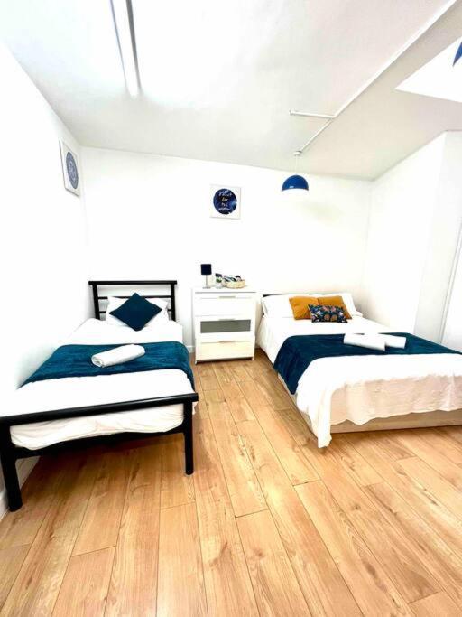 Trendy One Bedroom Flat In Londra